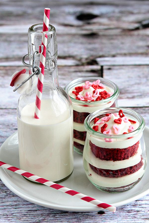 Red-Velvet-in-a-Jar.jpg