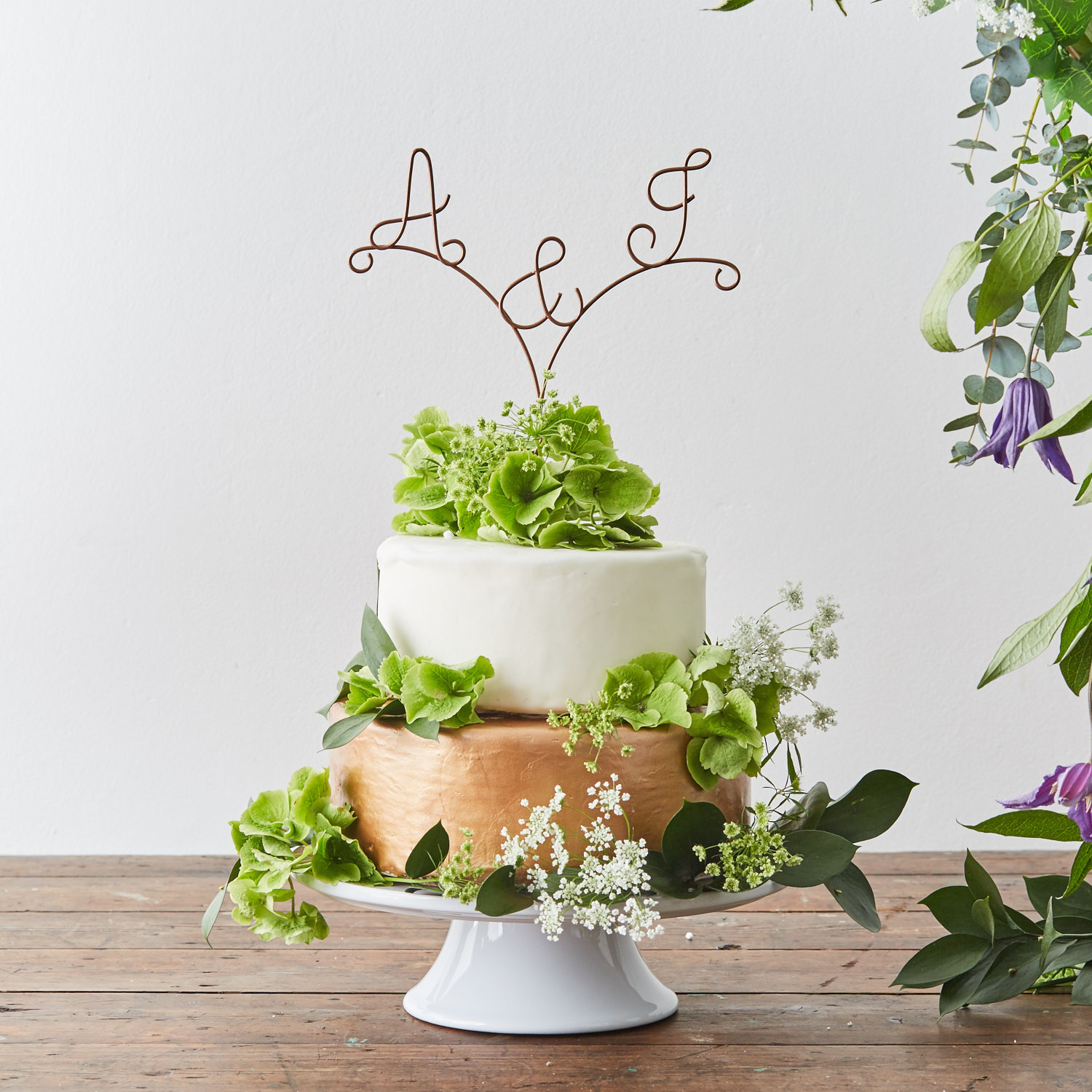 10 Fabulous Cake Toppers Intimate Weddings Small Wedding Blog Diy Wedding Ideas For Small