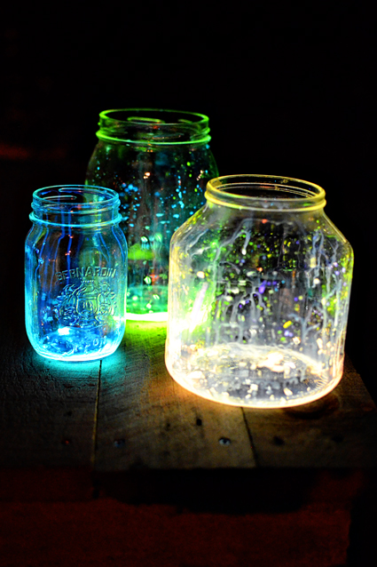 Glow in the Dark Celestial Mason Jars  Glow stick jars, Mason jars, Canning  jar lights