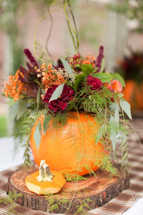 pumpkin flower centerpiece