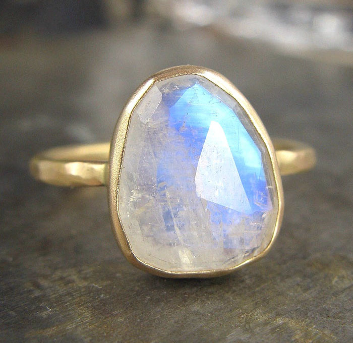 10 Marvelous Moonstone Bridal Jewelry Pieces