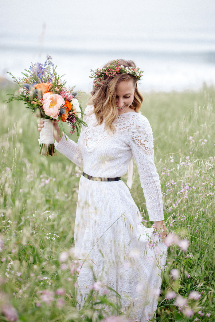 Colorful Cliffside Elopement Styled Shoot | Intimate Weddings - Small ...