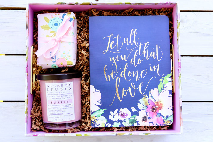 DIY Bridesmaid Proposal Boxes