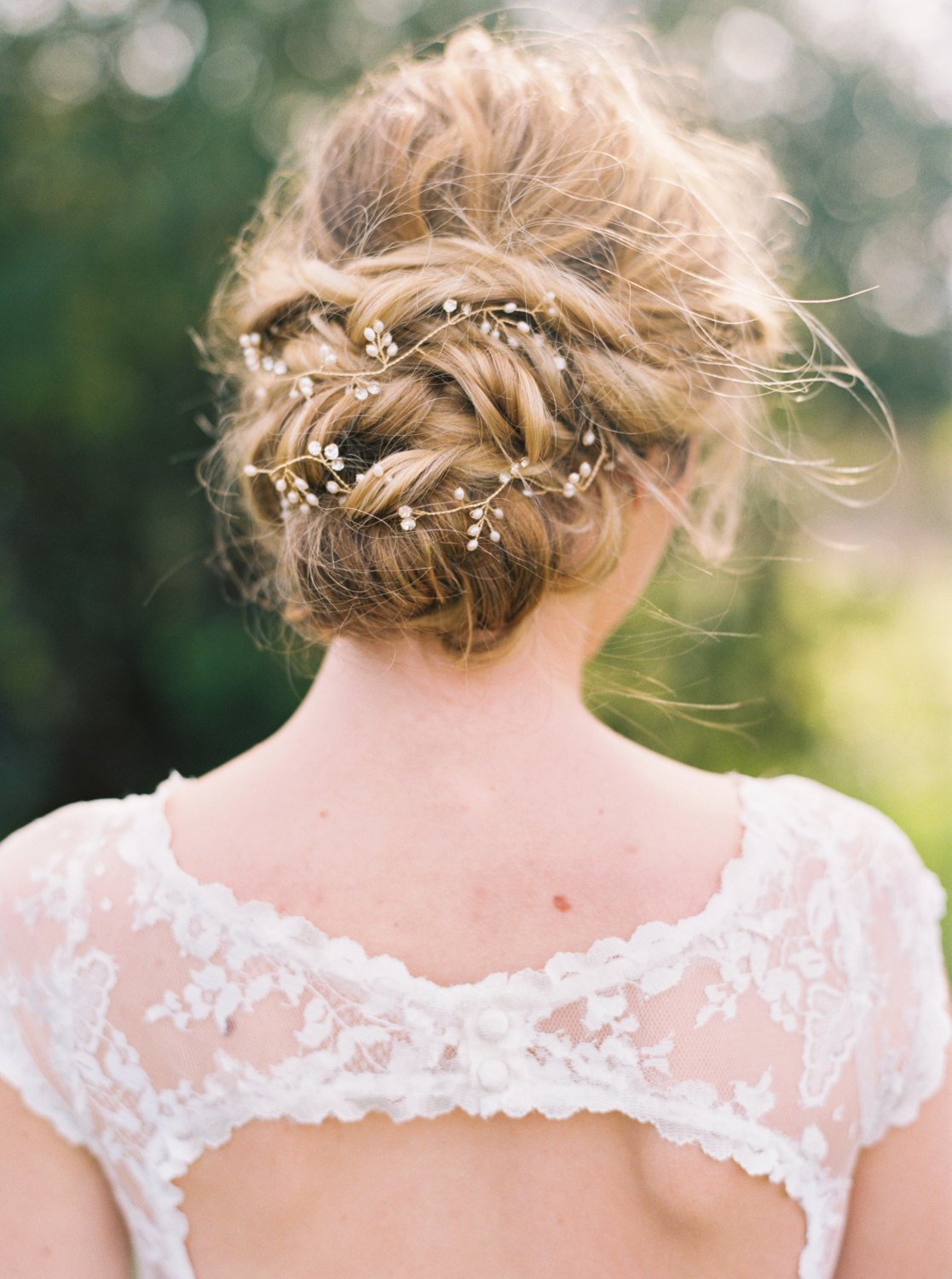 Dreamy Bridal Hair Vines Beautiful Bridal Hairstyle Inspiration 0418