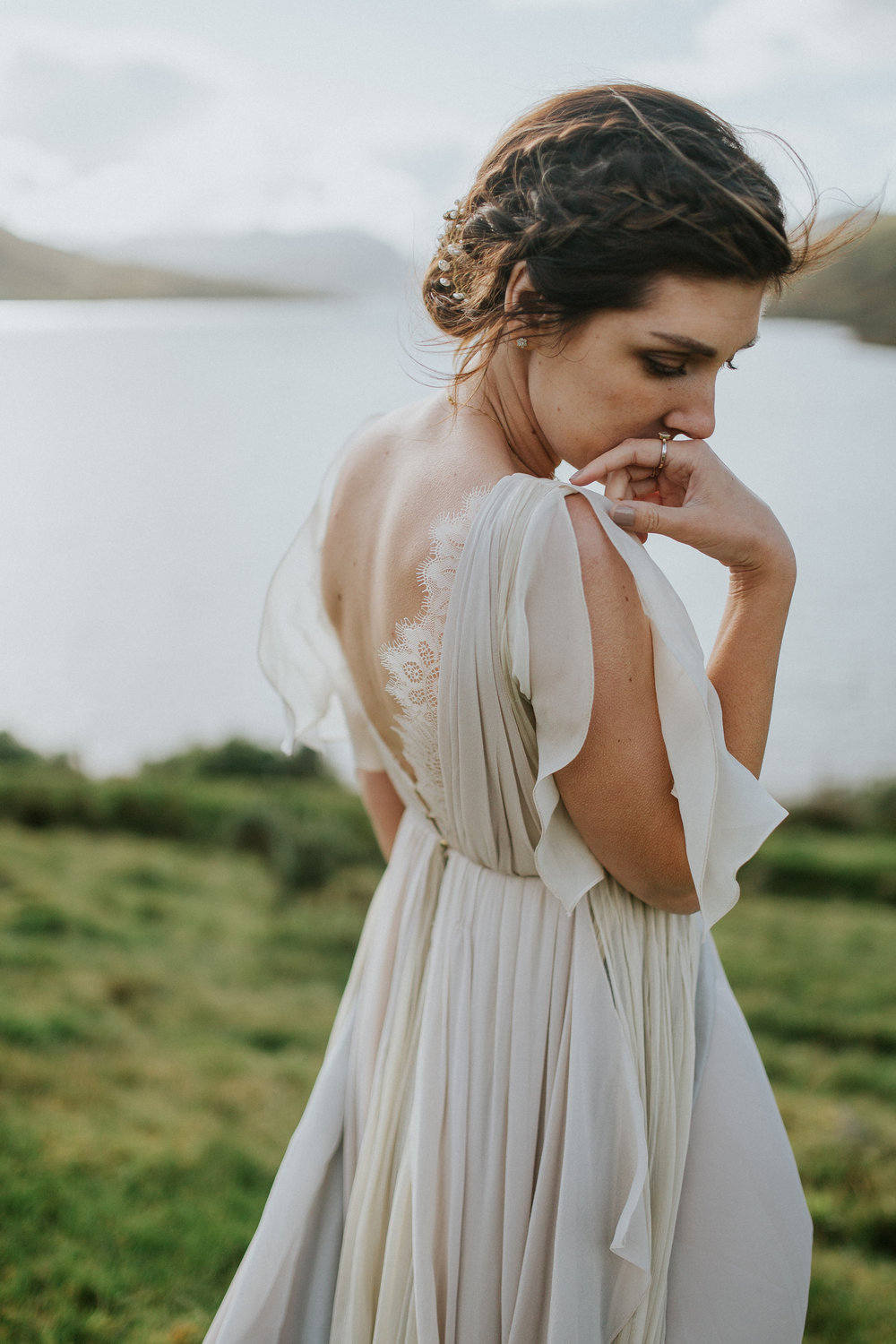 8 Gorgeous Wedding Dresses From Etsy