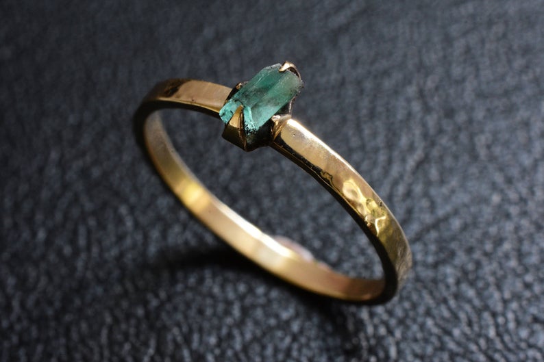 8 Raw Gemstone Engagement Rings from Etsy